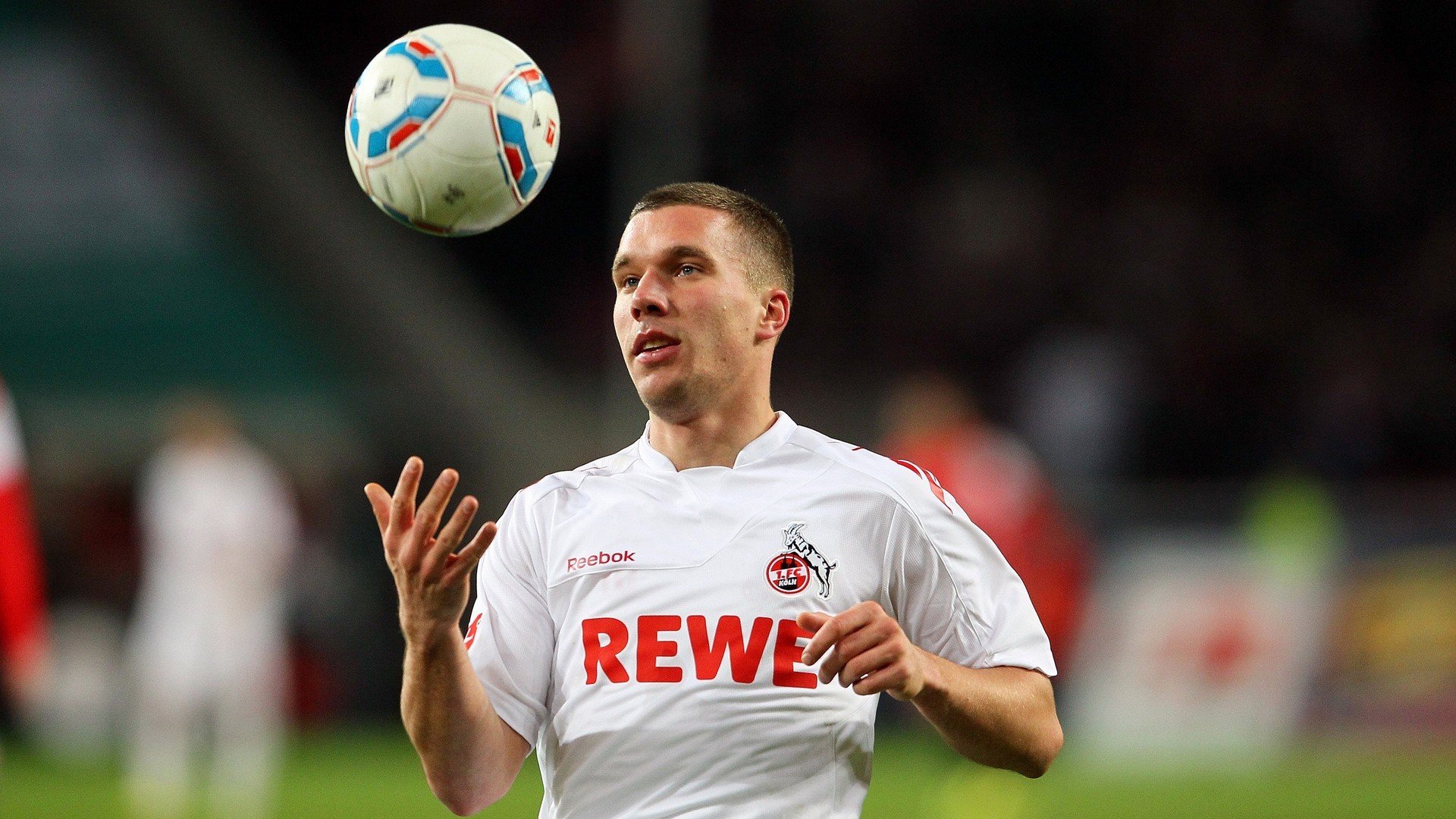 哈利伯顿爆发,广东队单节拉开魔术,当东方纪律撕碎西方幻象