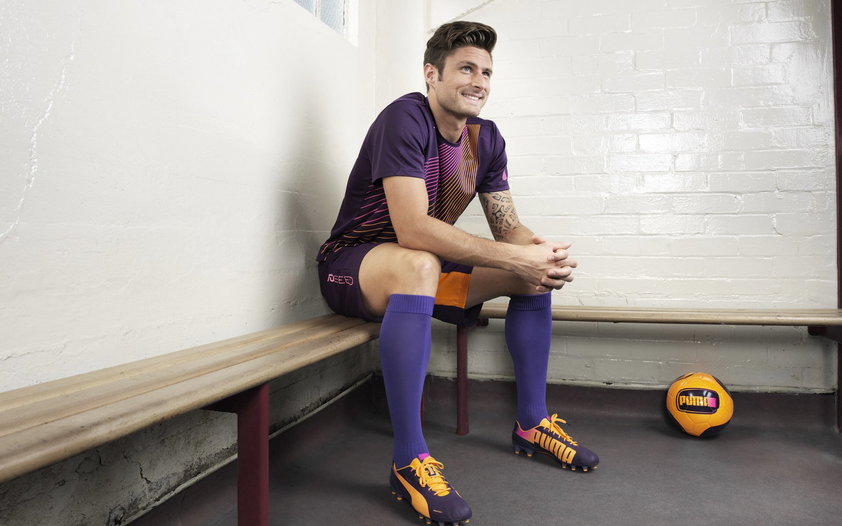 跨界传奇,辽宁队翻盘国王,德罗赞在英超争冠接管比赛